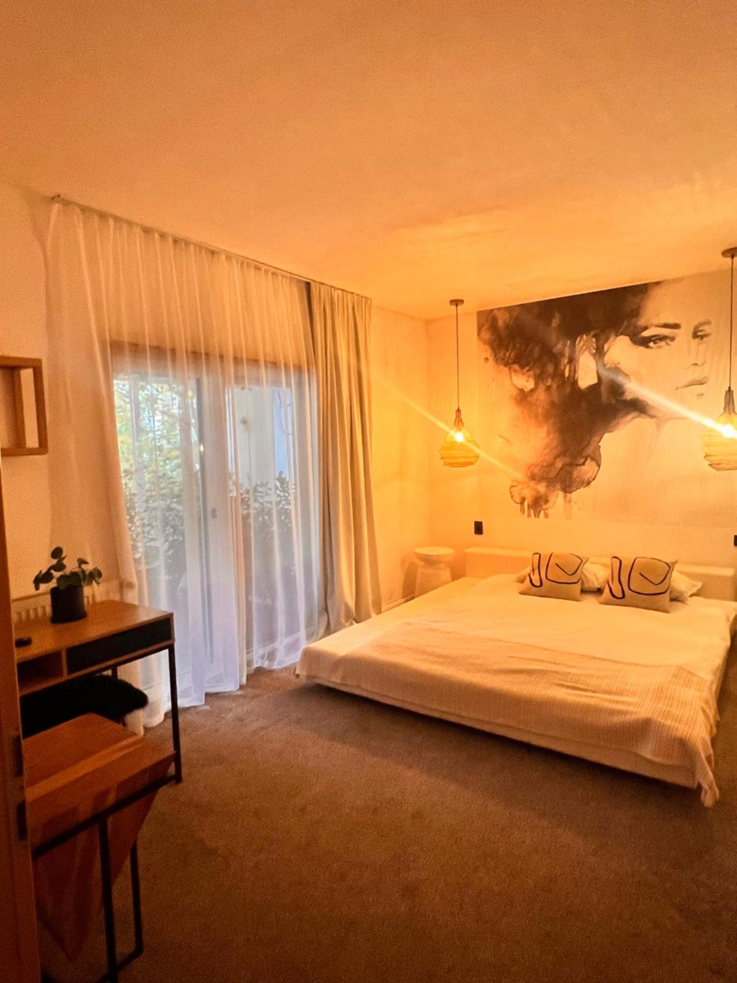 Shard Boutique Hotel-Adult Only Μπρασόβ Εξωτερικό φωτογραφία
